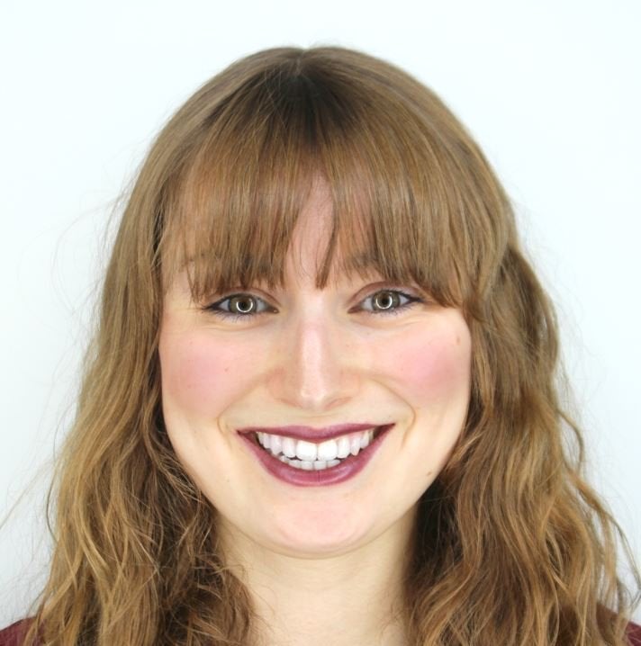 how to pull of purple lipstick